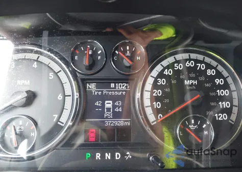 2010 Dodge Ram 1500 z USA, uszkodzony, nr VIN 1D7RB1GT2AF111719